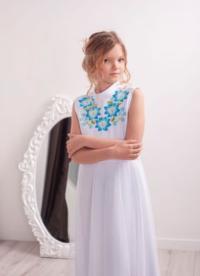 Вишита біла з блакитною вишивкою сукня для дівчинки Квіткова гармонія (PLd-103-027-G), 152