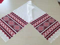 Лляний білий рушник, вишитий в національному стилі (ДБ-0002)