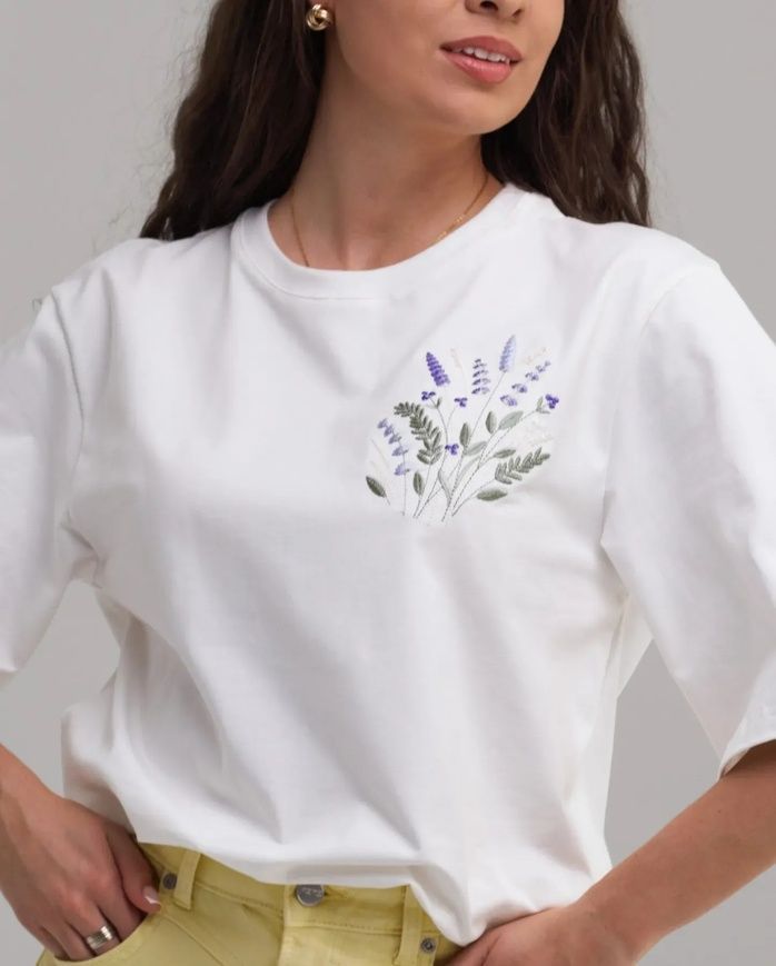 ЖІНОЧА ВИШИТА ФУТБОЛКА "ЛАВАНДА" МОЛОЧНОГО КОЛЬОРУ(LS-110356331-42), XXS-XS, бавовна