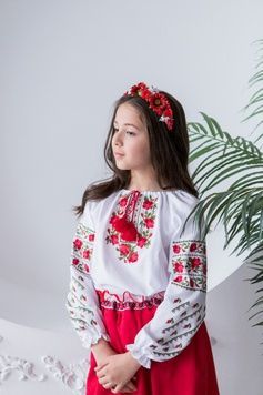 Гарна вишиванка з червоною вишивкою для дівчинки (OS-4958), 4 роки, домоткане полотно