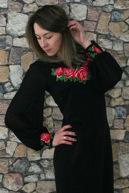 Чёрное эффектное платье с вышивкой "Дыхание розы" из трикотажа для женщин (PL-009-061-Tr-blk), 42