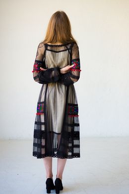 Чорне напівпрозоре красиве плаття жіноче з вишивкою (ЛА-5), 42