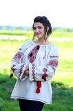 Льняна вишиванка ручної роботи з українським орнаментом для жінок (GNM-00508), 44, льон сірий