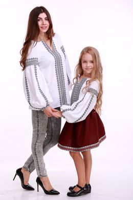 Украинская рубашка "Думка 2" для девочек с серой вышивкой в классическом стиле (BLs-308-522-Os), 152