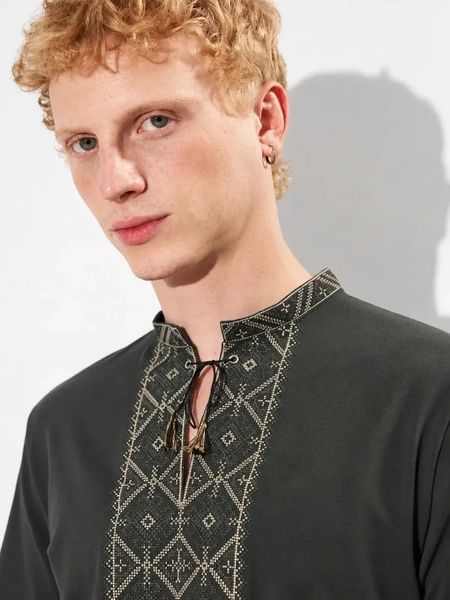 ЧОЛОВІЧА ВИШИТА ФУТБОЛКА ГАЙДАМАЦЬКА КОЛЬОРУ ХАКІ (LS-96112121-46), XL, бавовна