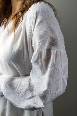 Неймовірно красива жіноча сукня білого кольору (gnm-02138-1)