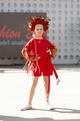 Вишитый красный детский комбинезон Сказочный (KВd-581-099-L), 116, лен
