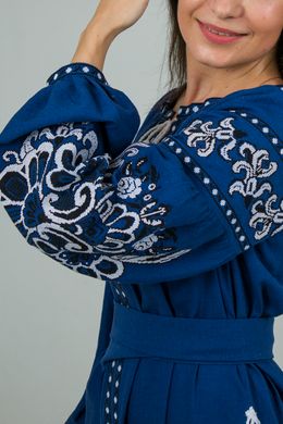 Невероятно красивое женское платье синего цвета с узорами (gnm-02276)
