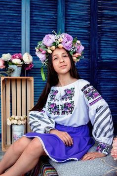 Вишиванка для дівчинки Розкіш (OS-0023), 4 роки, домоткане полотно