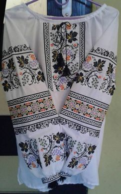 Художественно-вышитая в национальном стиле полотняная сорочка для женщин (GNM-01720), 40, домотканое полотно белое