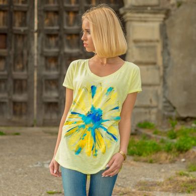 Світло-жовта футболка реглан для жінок з принтом "Ромашка" (10102021-574), 44