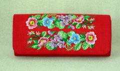 Клатч для леди из натурального льна красного цвета с цветочной вышивкой (KL-011-056-cr)