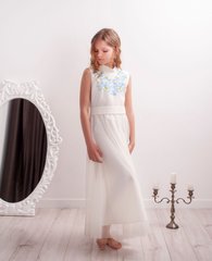 Вышитое молочное с голубой вышивкой платье для девочки Цветочная гармония (PLd-121-027), 152