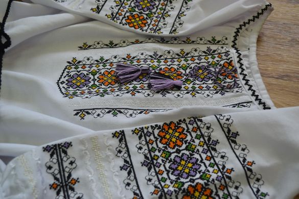 Ніжна полотняна вишиванка з геометричним квітковим орнаментом для жінок (GNM-01845), 38, домоткане полотно біле