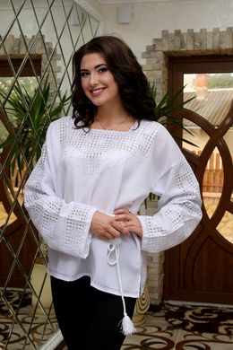 Блузка женская удлиненная вышитая вручную белым по белому "Праздничная Кантовка" (GNM-02114), 42